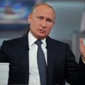 Путин призвал "не доводить до абсурда" применение статьи об экстремизме