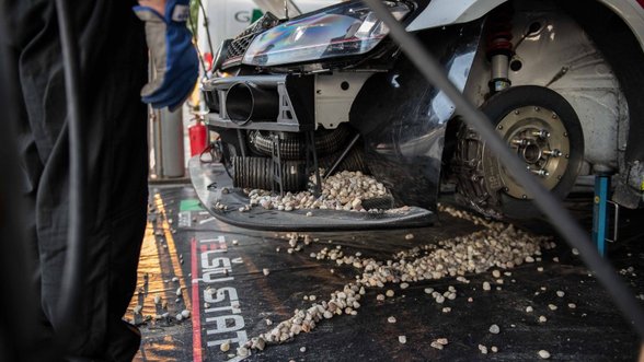 Nesėkmingos „Energizer Racing“ lenktynės, arba kaip lūžęs varžtas sugadino sezono rezultatą