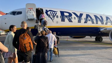 „Ryanair“ atstovas: nelogiška, kad bilietų kainos nekyla dar aukščiau