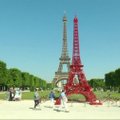 125-ųjų Eifelio bokšto metinių proga šalimais iškilo jo reprodukcija iš kėdžių