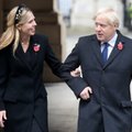 Borisas Johnsonas prakalbo apie artėjančias trečiąsias vestuves: jos įvyks labai greitai