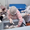 Pandemija tapo Kinijos ir Rusijos veiksmų zona: kaukių ir vakcinų diplomatija, puikios galimybės sekti kiekvieną