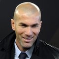 Drabužių kūrėjai prisiminė Zinedine'ą Zidane'ą