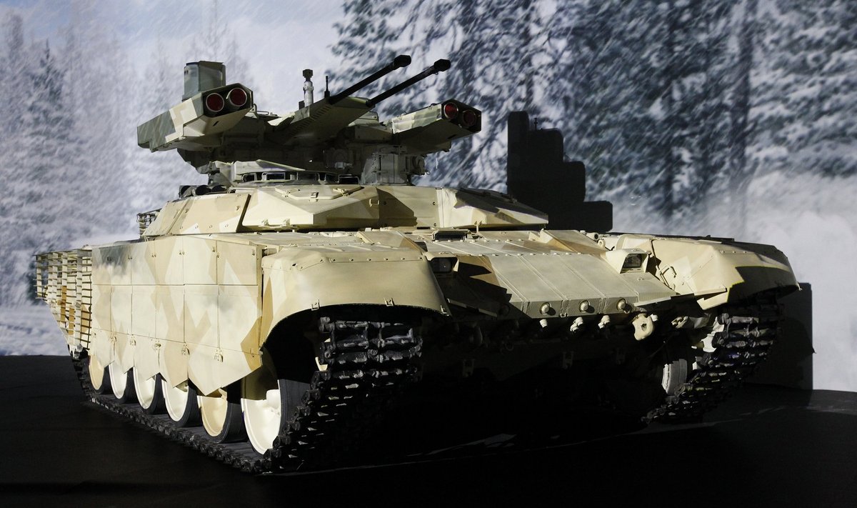 Pėstininkų kovos mašina BMPT-72,  vadinama "Terminator-2"