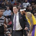 „Lakers“ atleistas treneris Waltonas nuo šiol vadovaus Sakramento „Kings“ ekipai