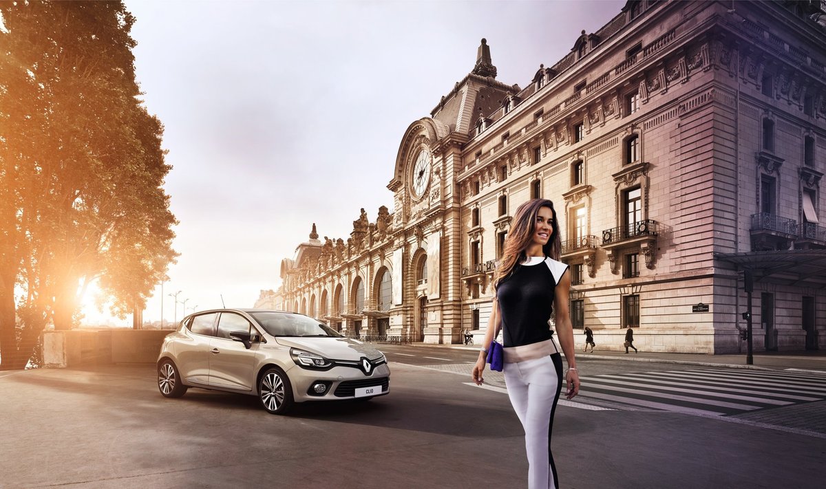 Renault Clio Initiale Paris