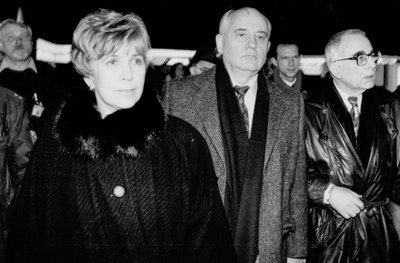Gorbačiovas su žmona Raisa