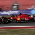 „F-1“ čempionas klydo, lenktynes JAV iš pirmosios pozicijos pradės „Ferrari“ pilotas