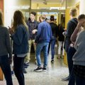 Atkirtis verkiantiems abiturientams: parodė, kaip atrodo matematikos egzamino užduotys Vokietijoje