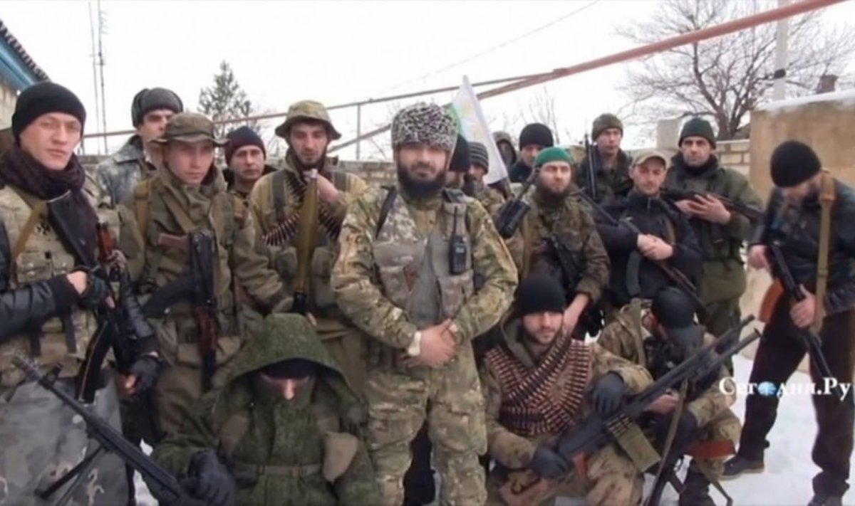 Čečėnų kovotojai grasina žygiuoti į Kijevą