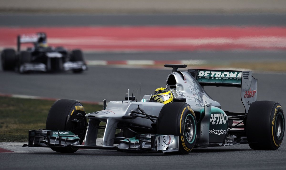 Nico Rosbergas ("Mercedes") 