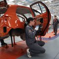 Kinai atidarė pirmą automobilių gamyklą Europoje