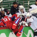 Rusai pasaulio ledo ritulio čempionate pralaimėjo JAV ir pasitraukė iš kovos dėl medalių