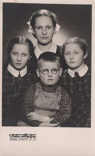 Vytautas Kernagis su šeima