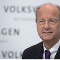 Rekordinių nuostolių patyrusi „Volkswagen“ vadovams atseikės 63,24 mln. eurų