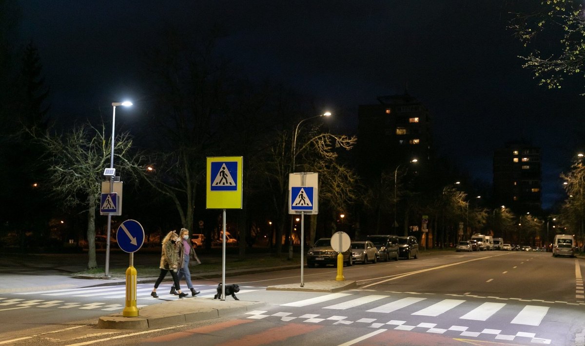 Vilniaus pėsčiųjų perėjose įrengiamas LED apšvietimas