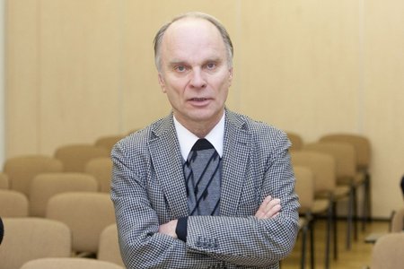 Česlovas Laurinavičius