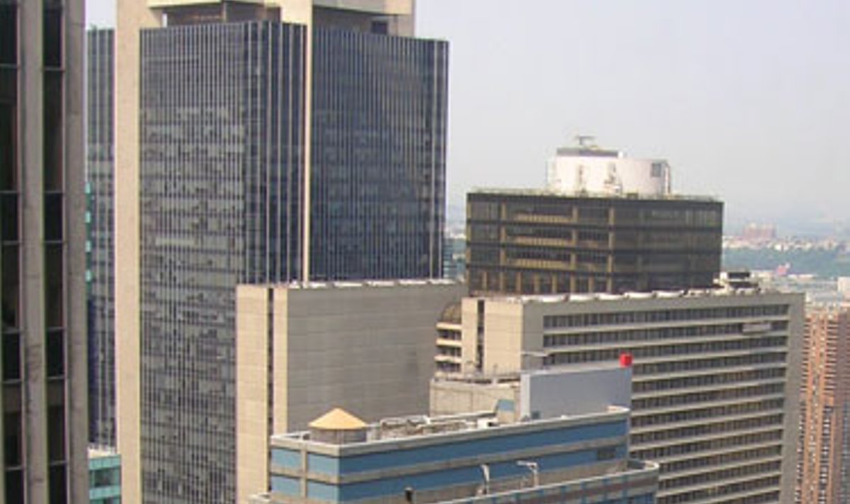 Dangoraižiai, pastatai