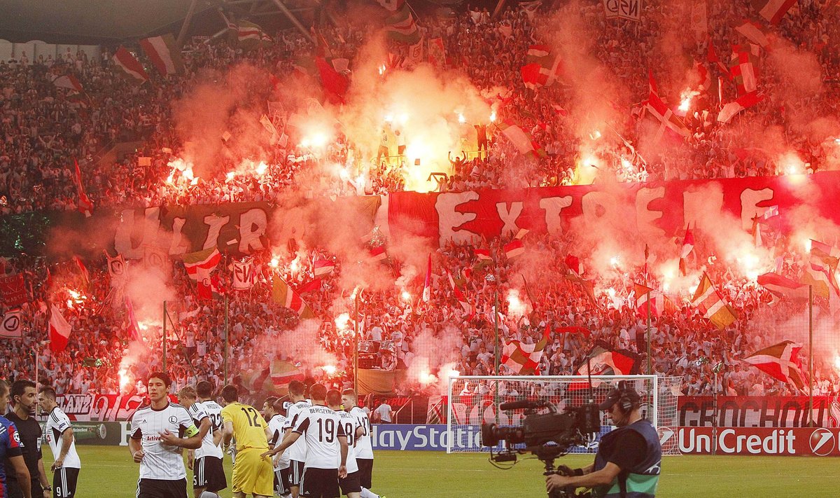 Lenkų futbolo fanai