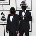 „Daft Punk“ nusiėmė šalmus - pagaliau galima išvysti jų veidus