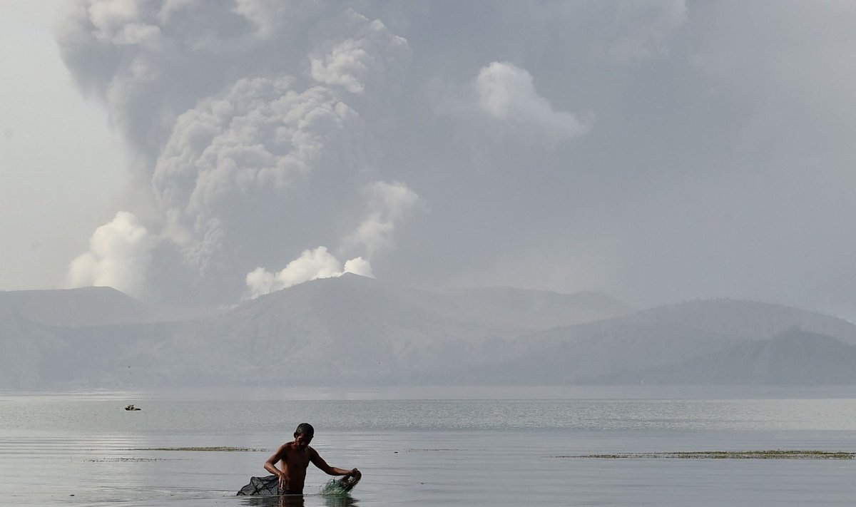 Taalo ugnikalnis Filipinuose