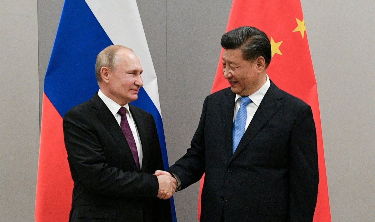 Vladimiras Putinas ir Xi Jinpingas