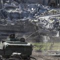 Karšta naktis Ukrainoje: iki paryčių aidėjo tankų ir minosvaidžių šūviai