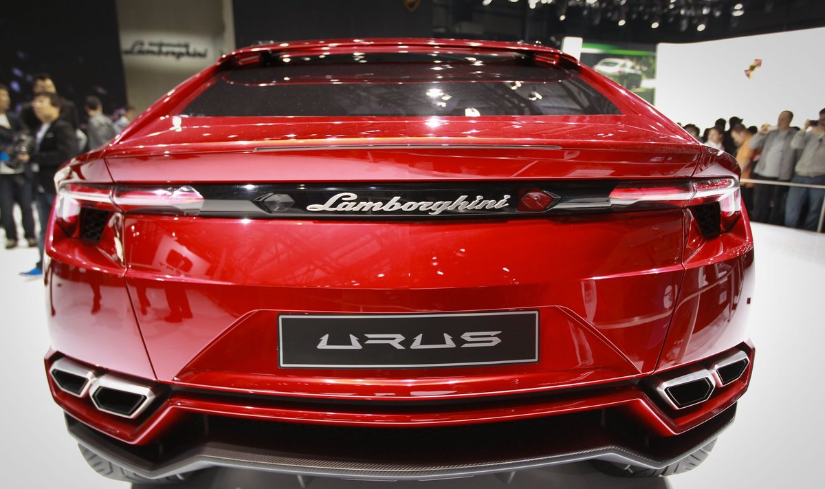 Rusijoje labai laukiamas "Lamborghini Urus"