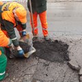 Kelininkai įspėja: dėl lietaus stringa asfaltavimo darbai