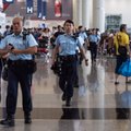 Honkongo oro uostas dėl protestų atšaukia dalį skrydžių