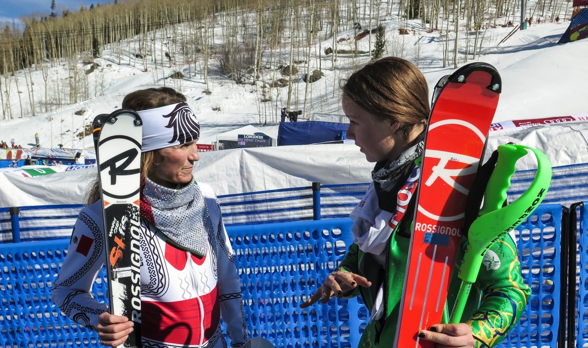 Ieva with former U.S. Ski Team racer Sarah Schleper of Vail, now racing for Mexico. Schleper did not finish the first run. © Jennifer Virskus 