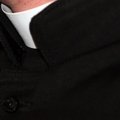 Pas kleboną viešėjęs vyras dvasininką apkaltino seksualiniu išnaudojimu