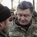 P. Porošenka aplankė Ukrainos karių įtvirtintas pozicijas ties fronto linija