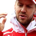 Skelbiama, kad S. Vettelis pasirašė išankstinę sutartį su „Mercedes“