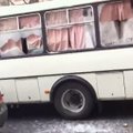 Paviešintas vaizdo įrašas, kaip separatistai Charkove užpuolė Ukrainos milicijos autobusą