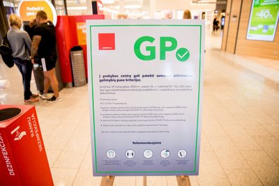 Vilniaus "Akropolyje" tikrinami galimybių pasai