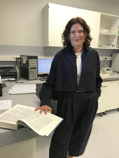 VU GMC Biochemijos instituto Bioanalizės skyriaus vyriausioji mokslo darbuotoja dr. Julija Razumienė.
