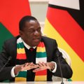 Prezidentas Mnangagwa numalšinus protestus sugrįžo į Zimbabvę