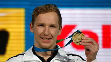 Литовский пловец Симонас Билис завоевал золото ЧМ