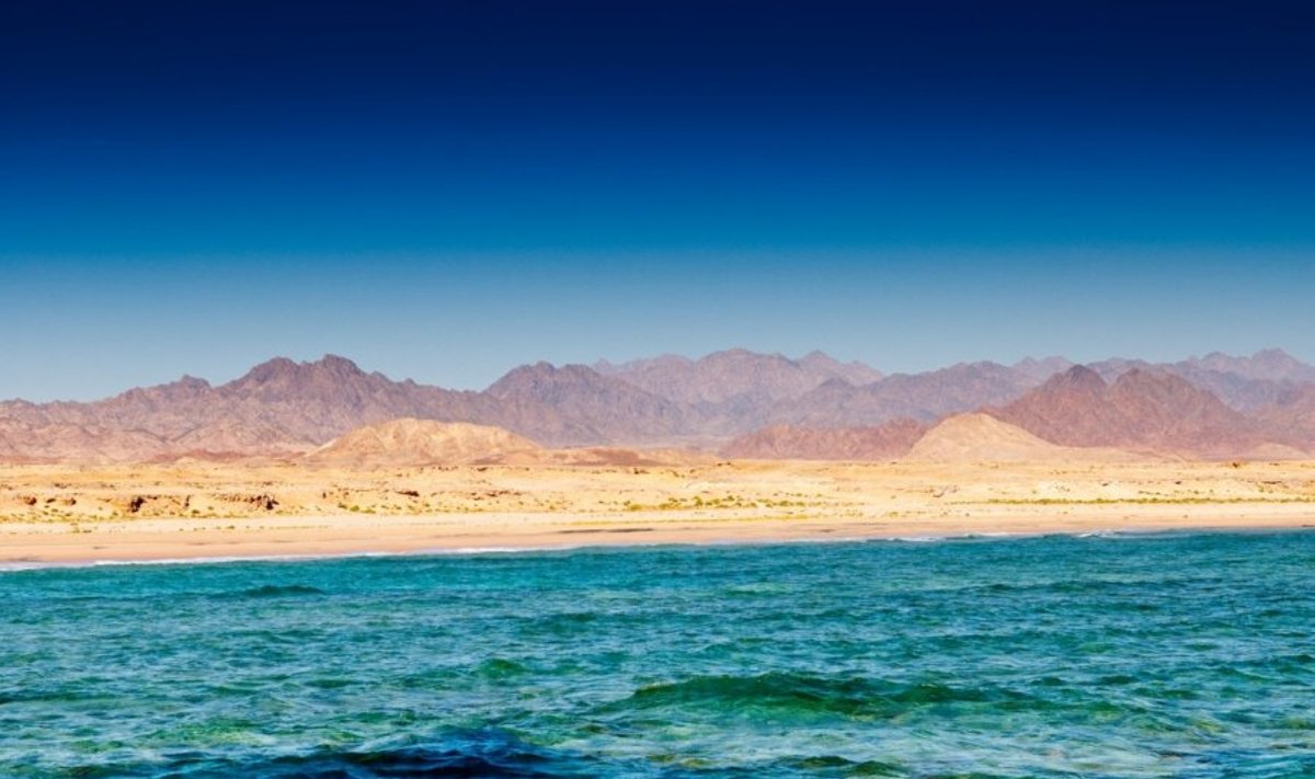 Raudonoji jūra ties Egipto pakrante