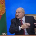 Лукашенко отодвинул угрозу Площади, но не в силах совладать с экономикой