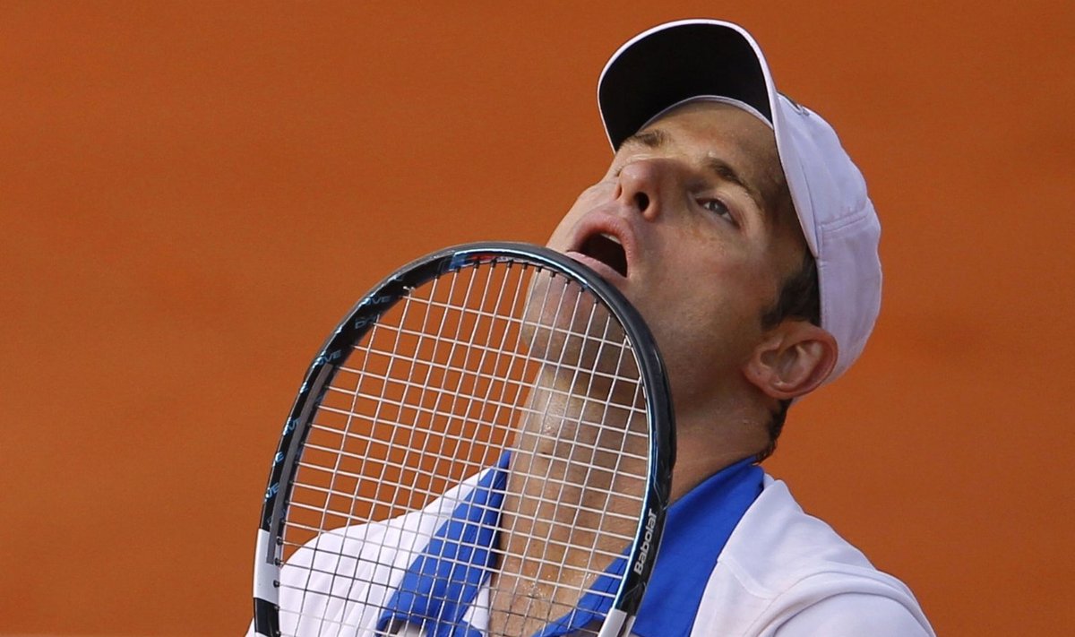 Andy Roddickas iš Prancūzijos atviro čempionato pasitraukė jau pirmame rate