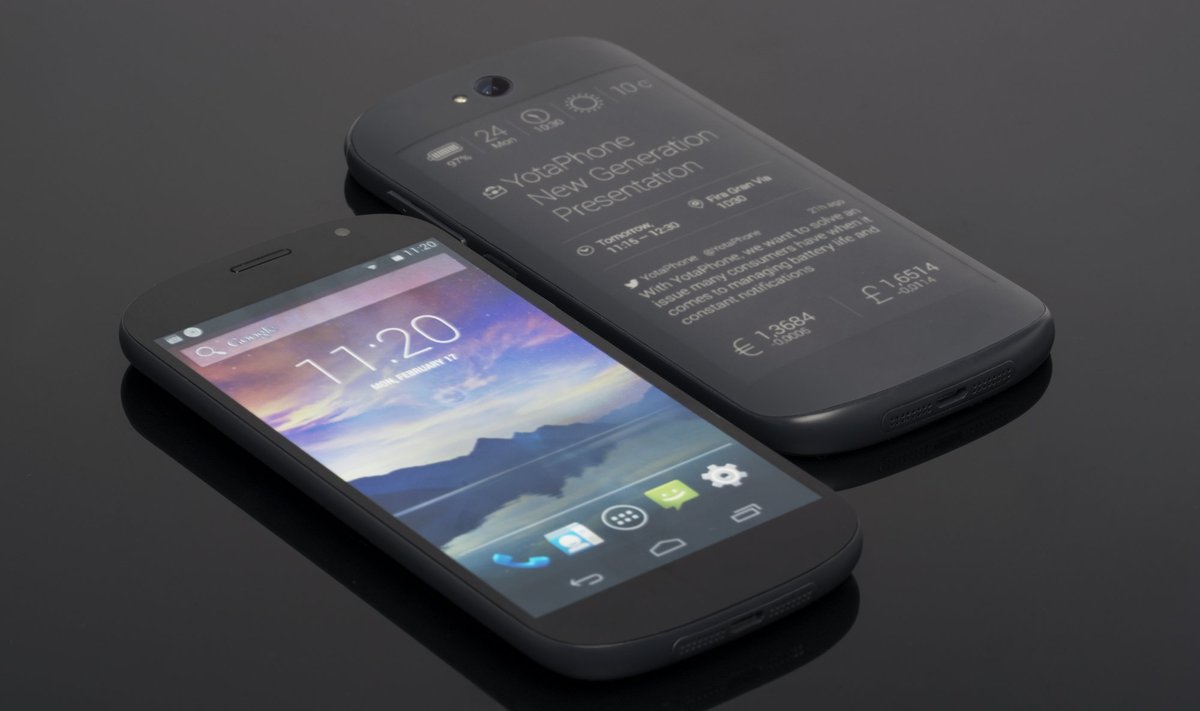 "YotaPhone"