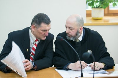 Henrikas Daktaras ir advokatas Vytautas Sirvydis