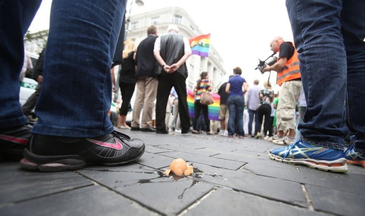 Homoseksualų eitynių Vilniuje dalyviai apmėtyti kiaušiniais