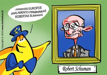 Europiukas domisi istorija ir Parlamente randa Roberto Schumano - pirmojo EP pirmininko portretą. Jis EP vadovo 1958-1960 m. Tuo metu EP narius dar deleguodavo valstybės narės. Demokratiškai EP nariai pradėti rinkti 1979 m. 