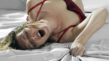 Kas yra moterų ejakuliacija ir skvirtingas: specialistai paaiškino ne tik, kuo tai skiriasi, bet ir kaip patirti nepamirštamą O
