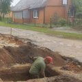 Dar viename Kėdainių rajono miestelyje aptiktas istorinis grindinys: statybų darbai laikinai stabdomi