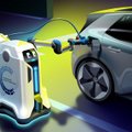 Beprotiška „Volkswagen“ idėja: prireikus įkrauti elektromobilį, iki namų atvažiuos robotas