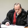 Teisėjų taryba rekomenduoja teismams palaipsniui atnaujinti žodinį bylų nagrinėjimą